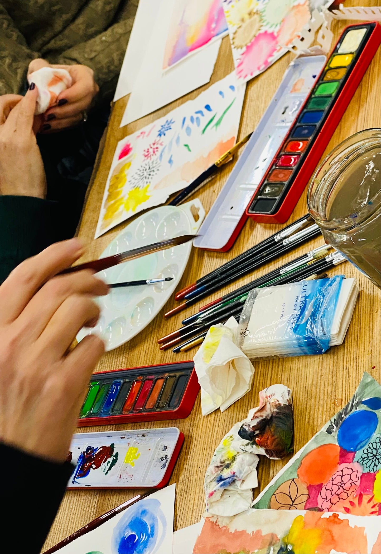 Sip & Paint Christmas Party!